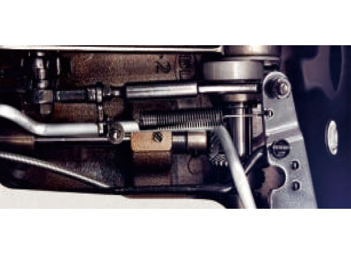 Steppiog Motor Presser Foot Lift Computerized Pattern Lockstitch Machine